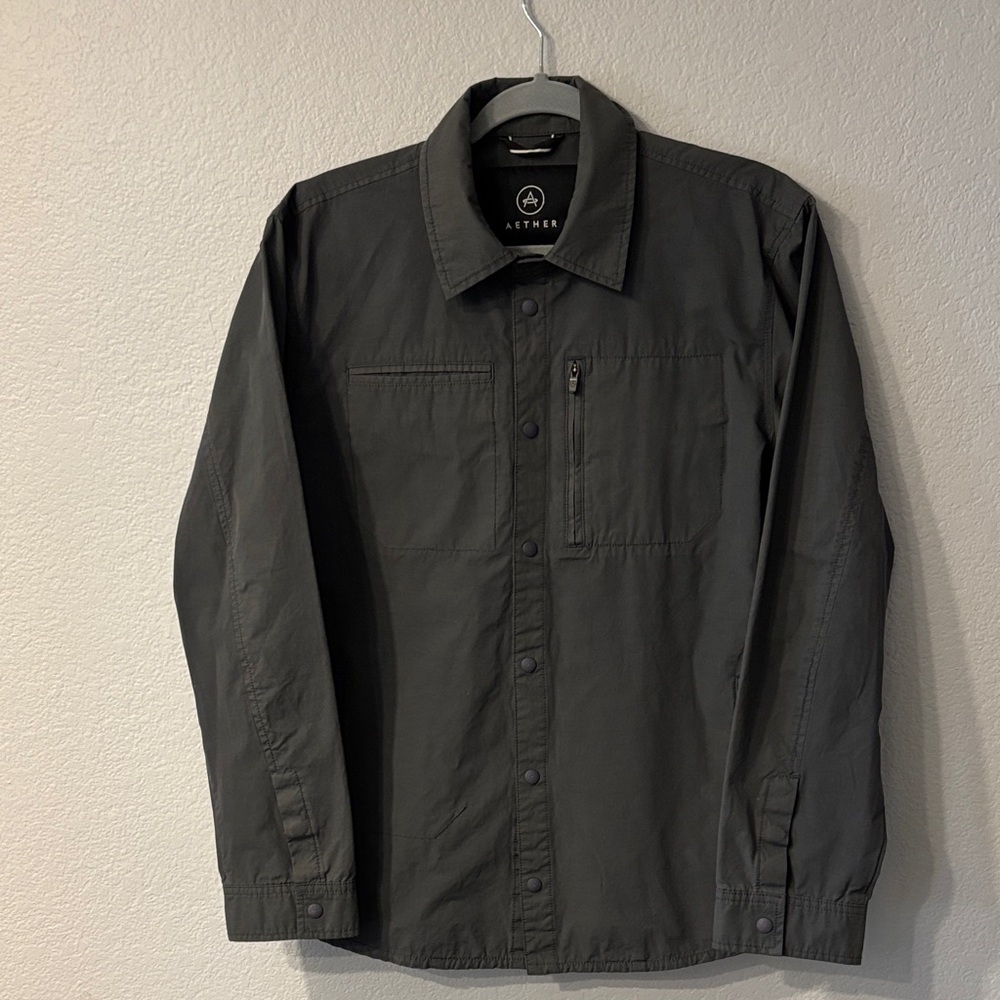 Aether Men's Lightweight Jacket - Picture 3 of 9